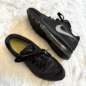 Nike Neutral Running Sneakers